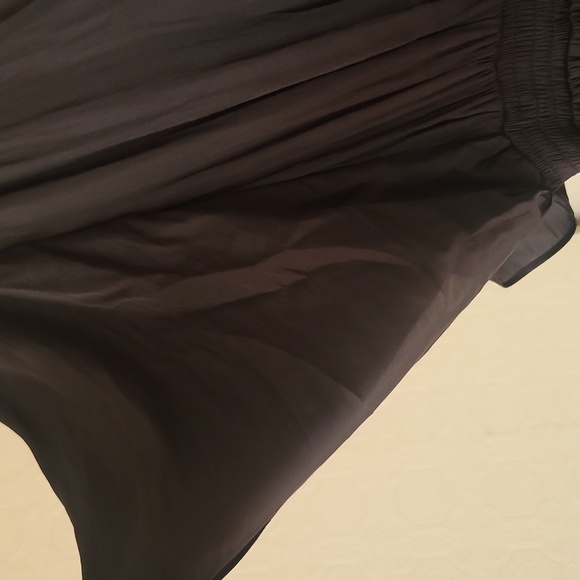 Nwt romper - Picture 4 of 9